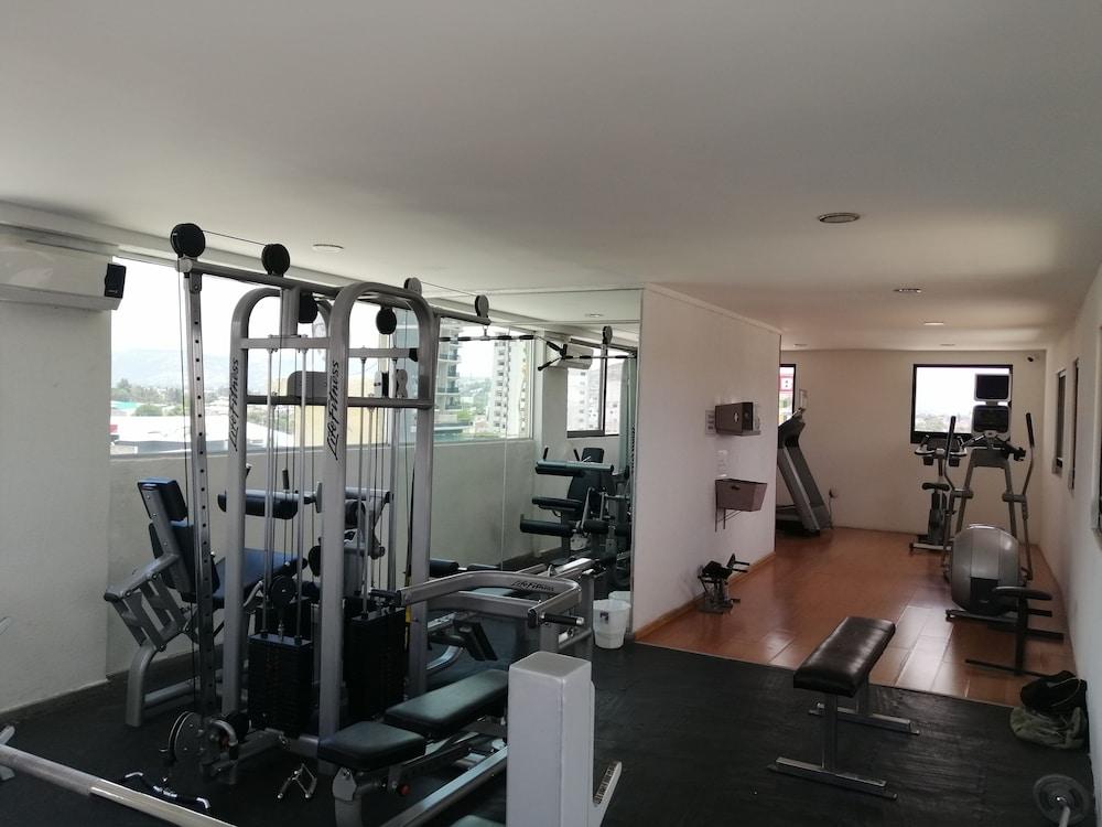 Hotel Campestre Inn Leon Ngoại thất bức ảnh
