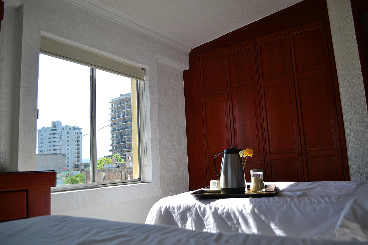 Hotel Campestre Inn Leon Ngoại thất bức ảnh