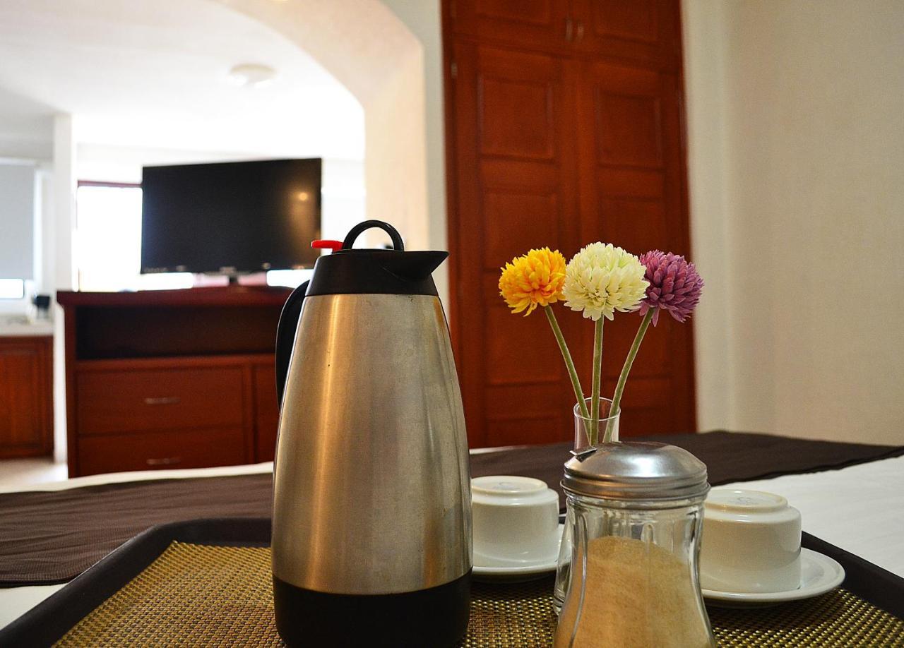 Hotel Campestre Inn Leon Ngoại thất bức ảnh